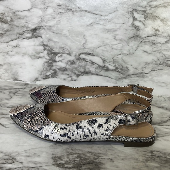 Women's Vionic Jade Flat Slingback Silver Boa Metallic Leather 8 - Picture 4 of 13